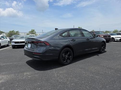 2025 Honda Accord Sport SE 1.5T