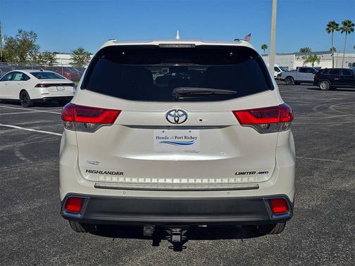 2018 Toyota Highlander Limited