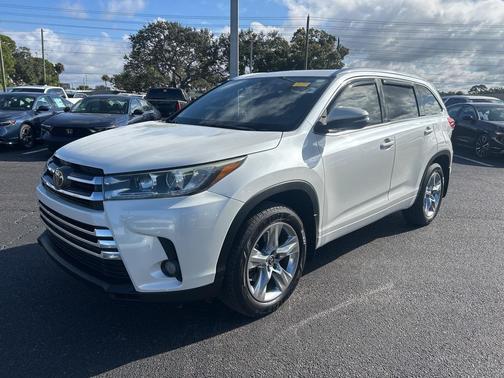 2018 Toyota Highlander Limited
