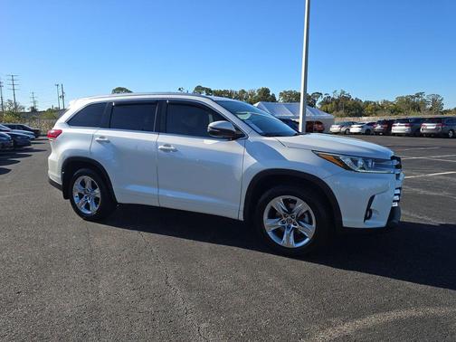 2018 Toyota Highlander Limited
