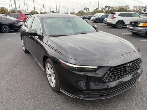 2025 Honda Accord LX 1.5T