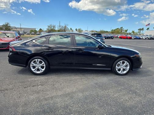 2025 Honda Accord LX 1.5T