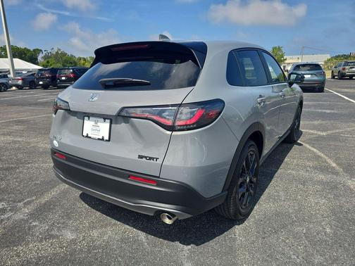 Urban Gray Pearl 2025 Honda HR-V 2WD Sport