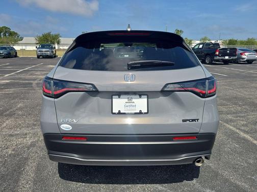 Urban Gray Pearl 2025 Honda HR-V 2WD Sport