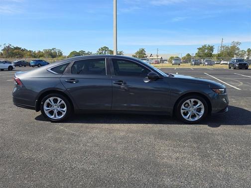 2024 Honda Accord LX 1.5T