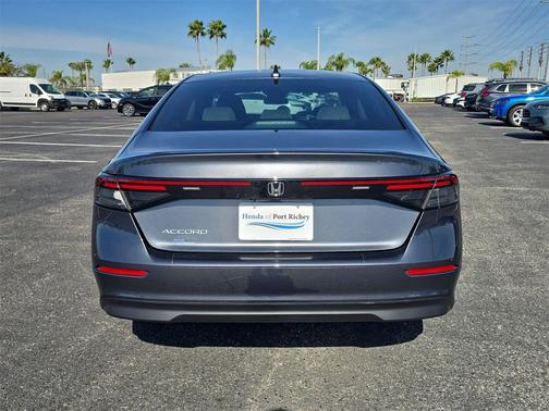 2024 Honda Accord LX 1.5T