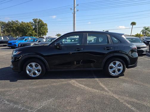 2023 Honda HR-V LX