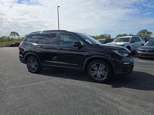 2022 Honda Pilot AWD Sport
