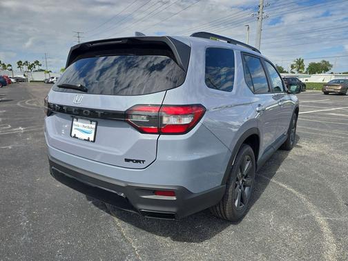 Sonic Gray Pearl 2026 Honda Pilot Sport