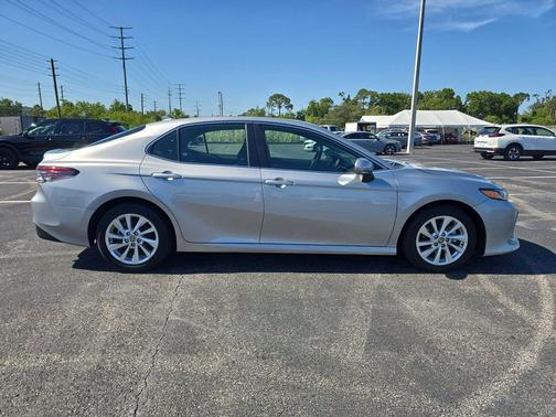 Celestial Silver Metallic 2023 Toyota Camry LE