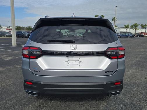 2025 Honda Pilot Sport