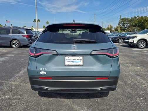 2026 Honda HR-V LX