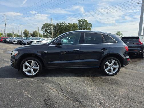 Moonlight Blue Metallic 2017 Audi Q5 2.0T Premium Plus
