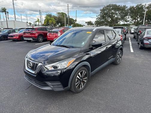 2020 Nissan Kicks SV