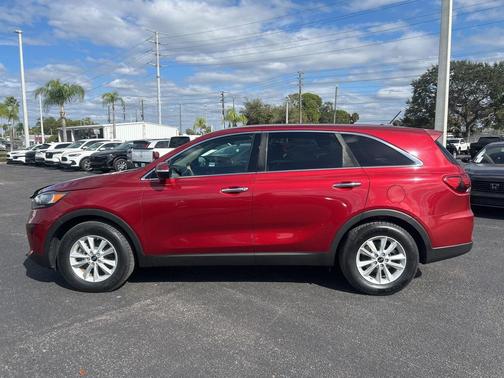 2020 Kia Sorento LX