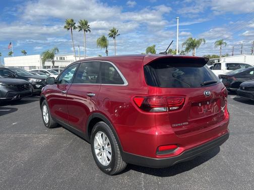 2020 Kia Sorento LX