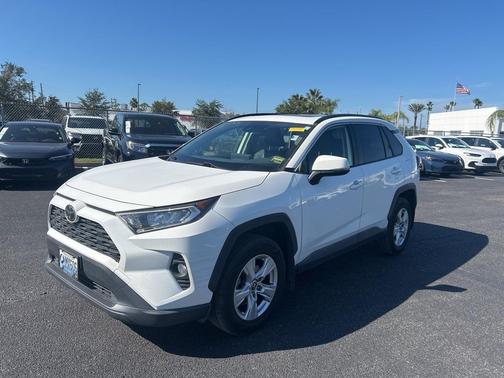 2019 Toyota RAV4 XLE