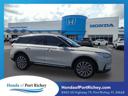 Ceramic Pearl Metallic Tinted Clearcoat 2023 Lincoln Corsair Reserve