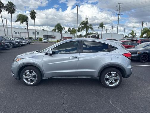 2020 Honda HR-V LX
