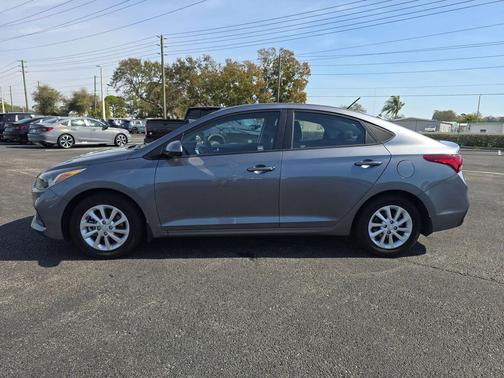 2018 Hyundai Accent SEL