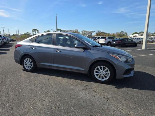 2018 Hyundai Accent SEL