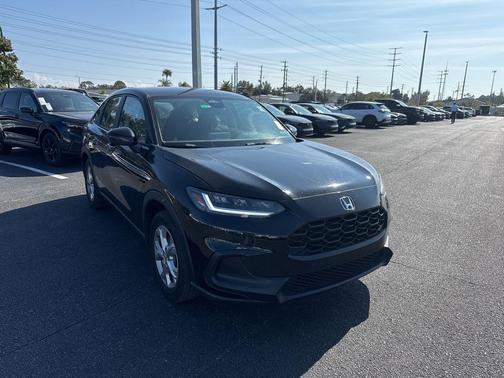 2024 Honda HR-V LX