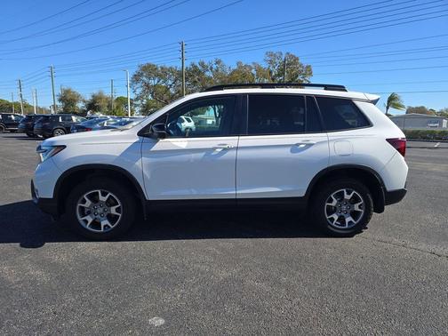 2023 Honda Passport AWD TrailSport