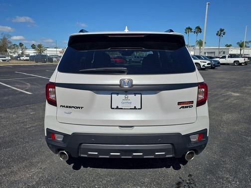 2023 Honda Passport AWD TrailSport