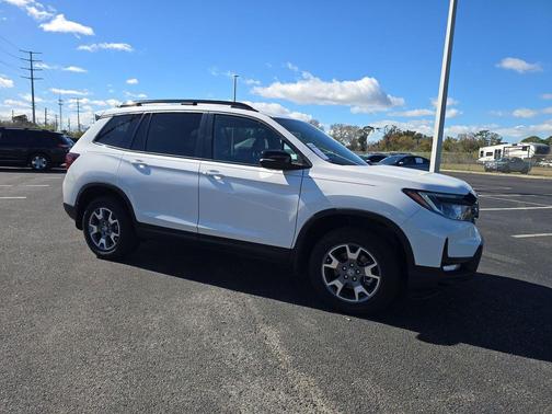 2023 Honda Passport AWD TrailSport