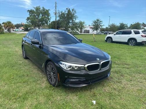 2017 BMW 530 530i