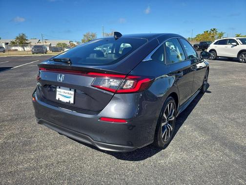 2023 Honda Civic EX-L