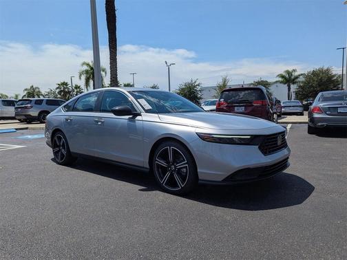 2025 Honda Accord Hybrid Base