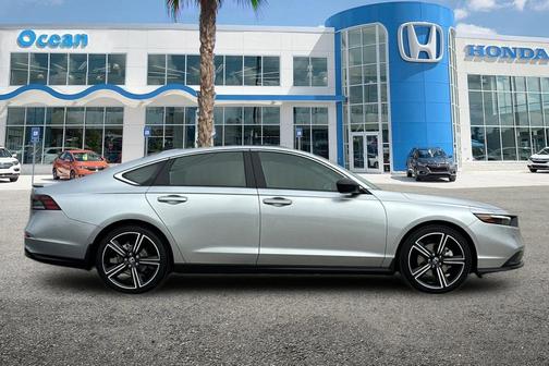 2025 Honda Accord Hybrid Base