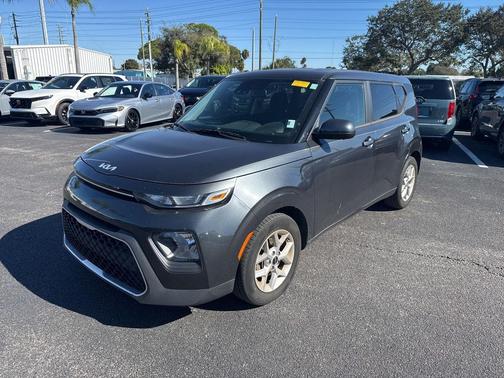 2022 Kia Soul LX