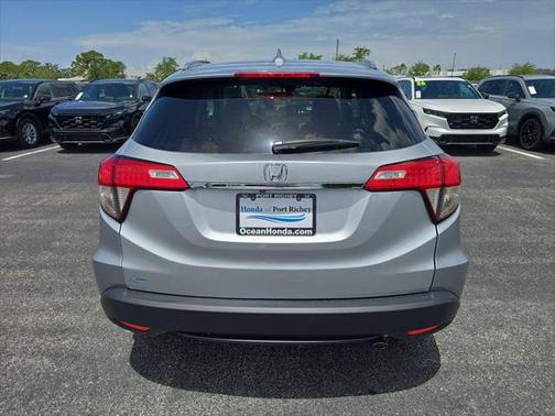 2021 Honda HR-V EX