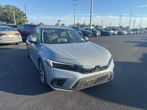 2023 Honda Civic Touring