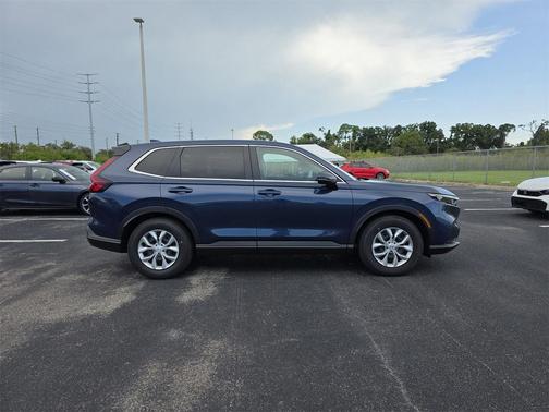 2025 Honda CR-V LX 2WD