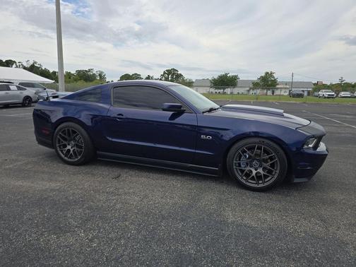 Kona Blue Metallic 2011 Ford Mustang GT Premium
