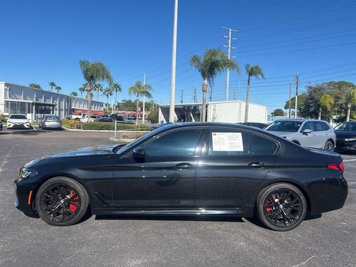 2022 BMW M550 i Xdrive