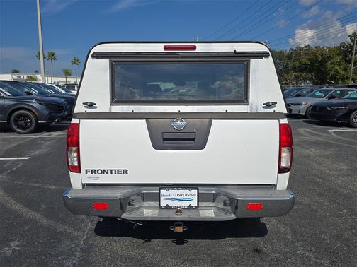 2012 Nissan Frontier S