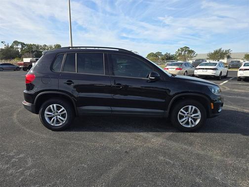 2017 Volkswagen Tiguan 2.0T S