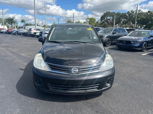 2012 Nissan Versa 1.8 S
