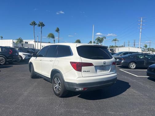 2018 Honda Pilot EX
