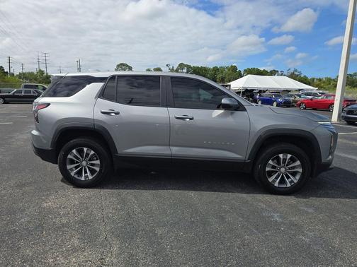 Sterling Gray Metallic 2025 Chevrolet Equinox 1LT