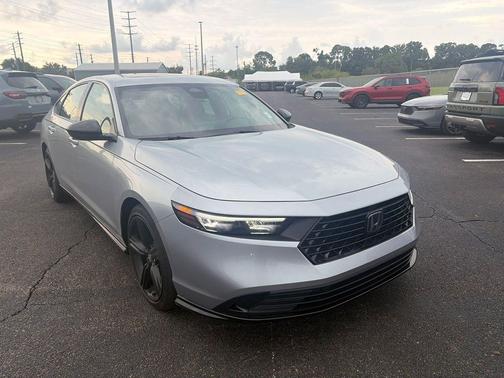 Solar Silver Metallic 2024 Honda Accord Hybrid Sport-L