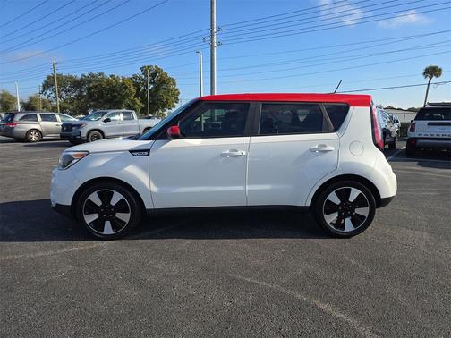 2017 Kia Soul +