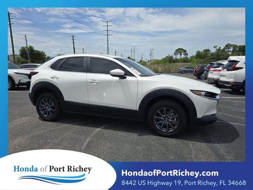 Snowflake White Pearl Mica 2025 Mazda CX-30 2.5 S