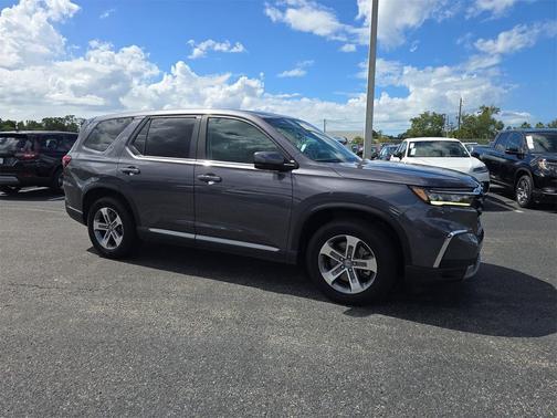 2023 Honda Pilot 2WD EX-L 8 Passenger