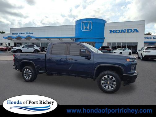 2022 Chevrolet Silverado 2500 Custom