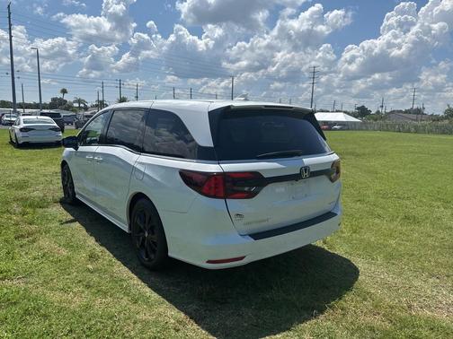 2024 Honda Odyssey Sport